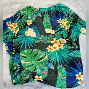 Women’s beach cover up